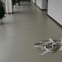 車(chē)用地膠圖片 中國(guó)供應(yīng)商